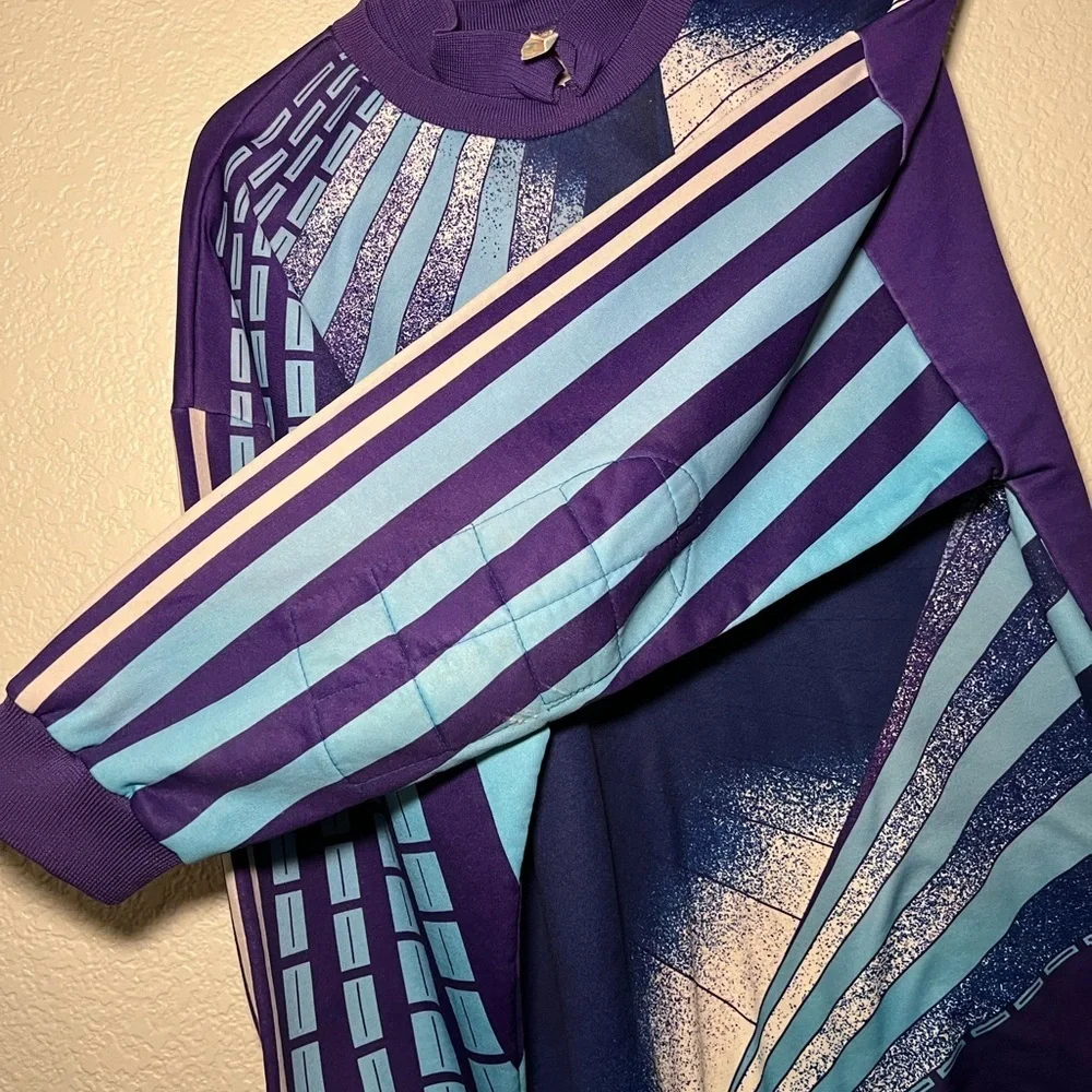 ⚽️Adidas Vintage 90s Long Sleeve Goal Keeper Soccer Jersey⚽️ - Picture 8 of 15